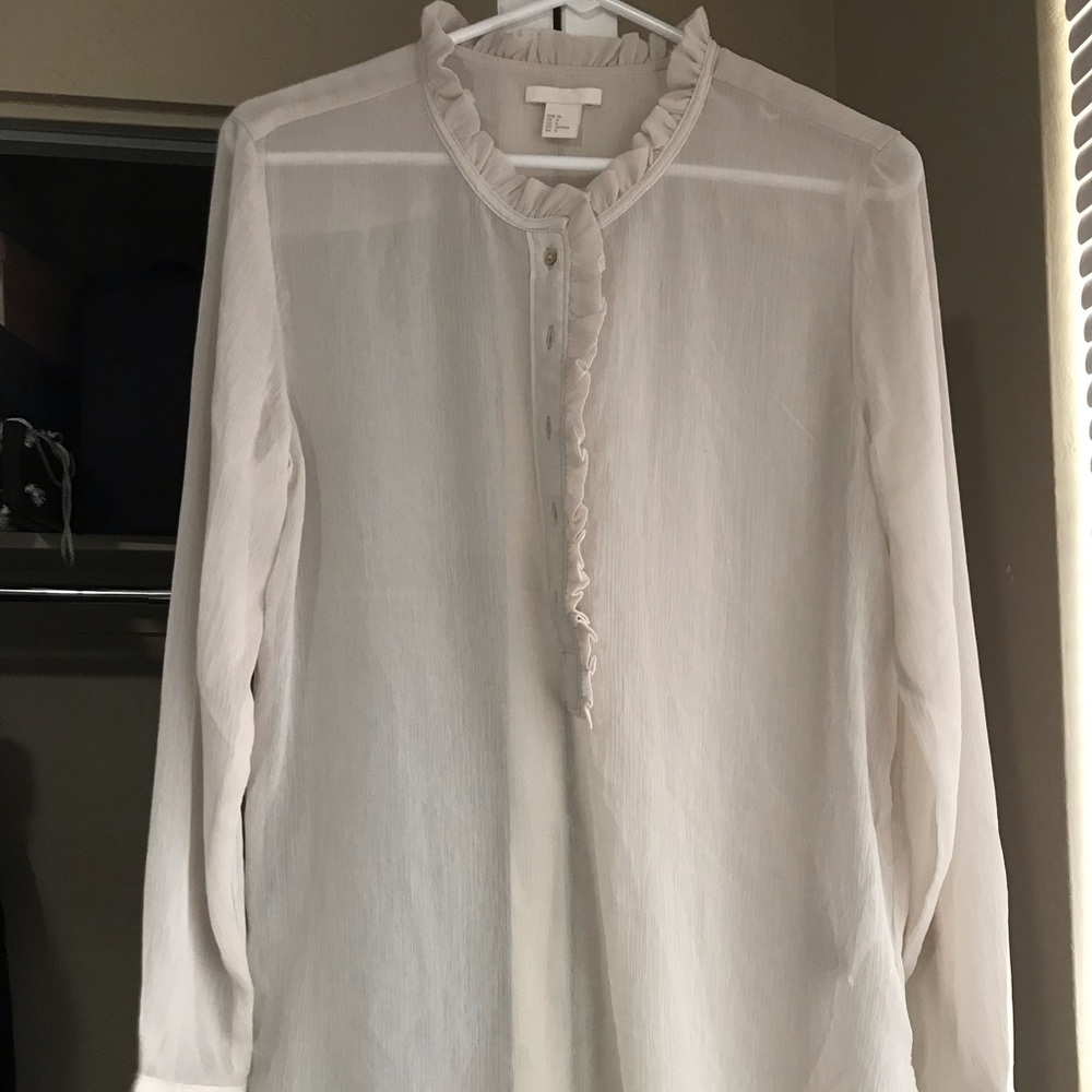 H&M cream long sleeve like new blouse